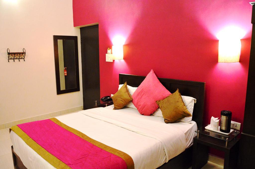 La Casa Hotel Haridwar Exterior photo